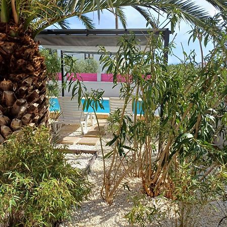 Helles Doppelzimmer Mit Bad, Terrasse Und Pool, Seperater Eingang, Liznjan, Istrien מראה חיצוני תמונה